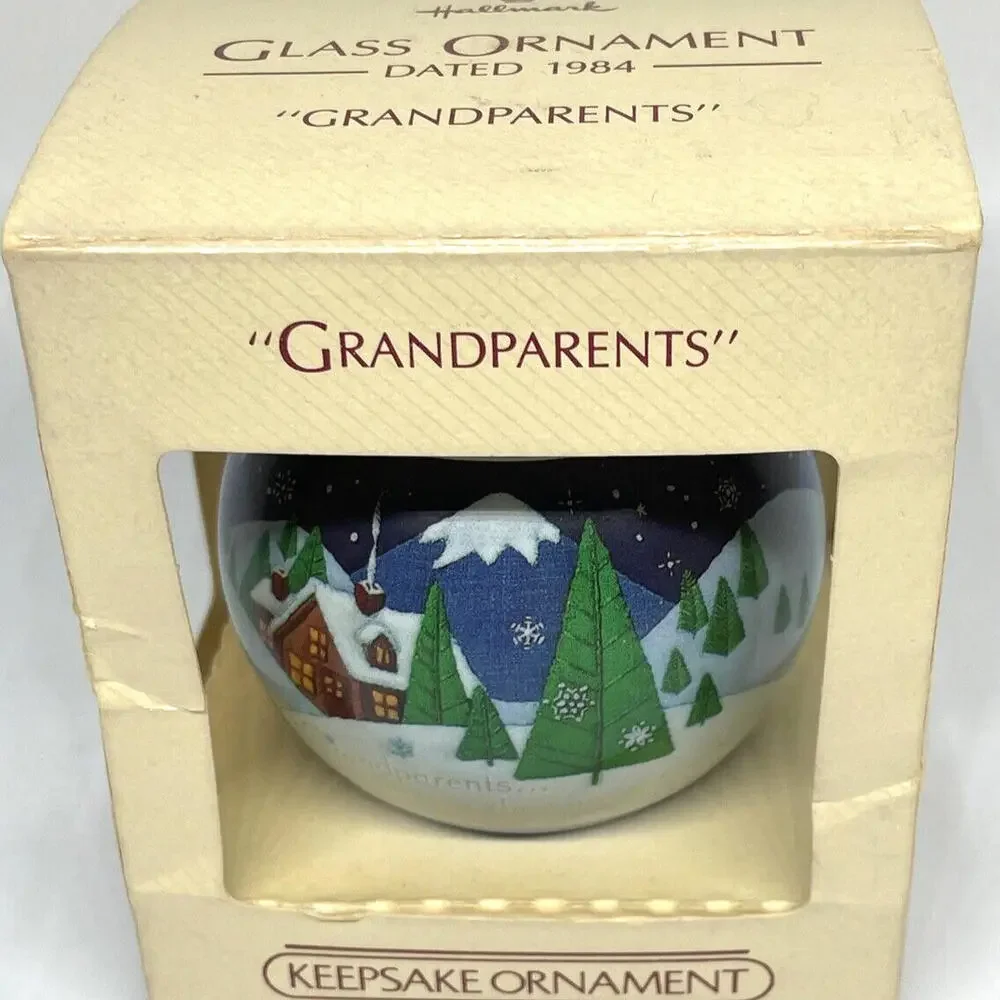 1984 Hallmark‎ GRANDPARENTS Glass Christmas Ornament in Box